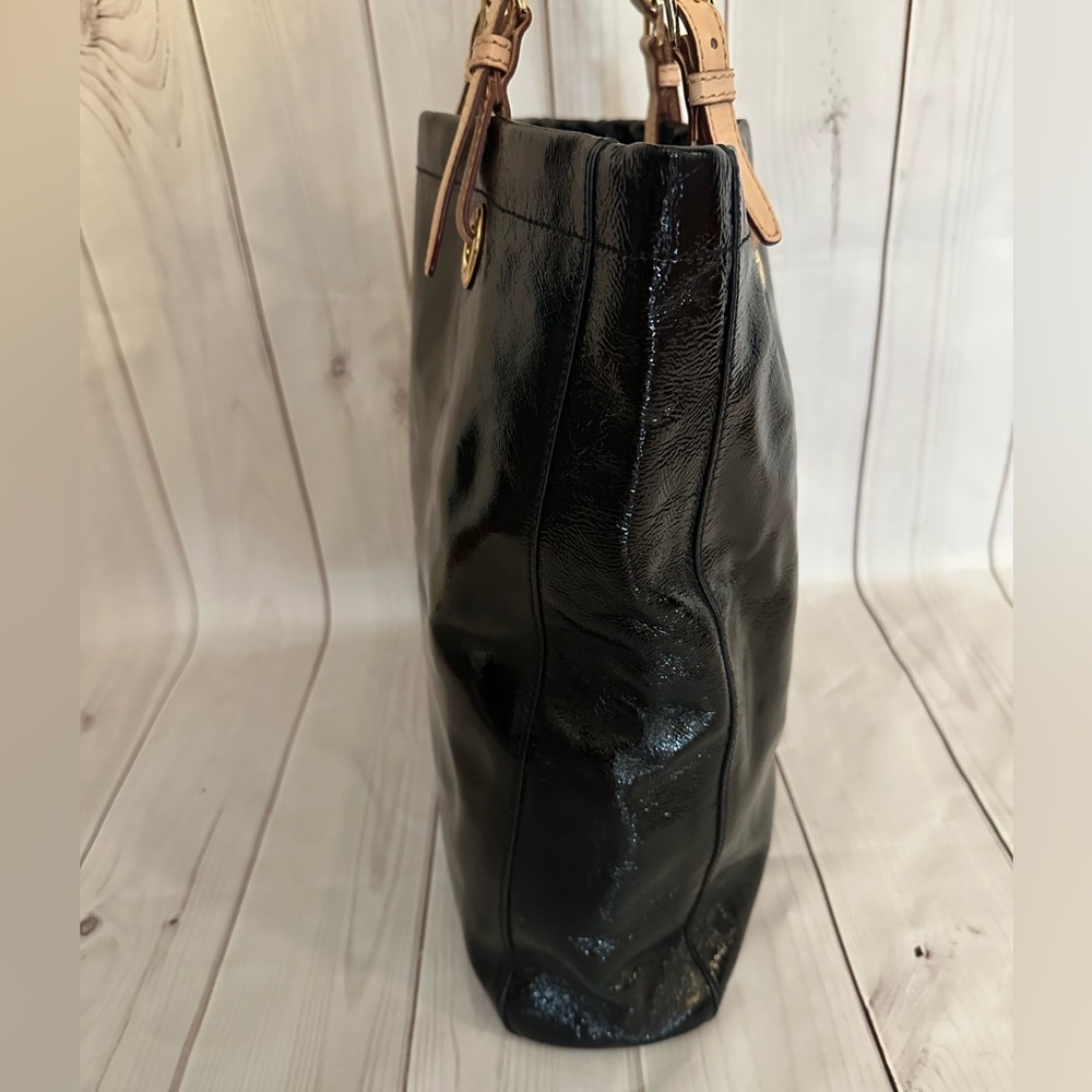 Michael Kors Black Patent Leather Tote Bag - Picture 5 of 11